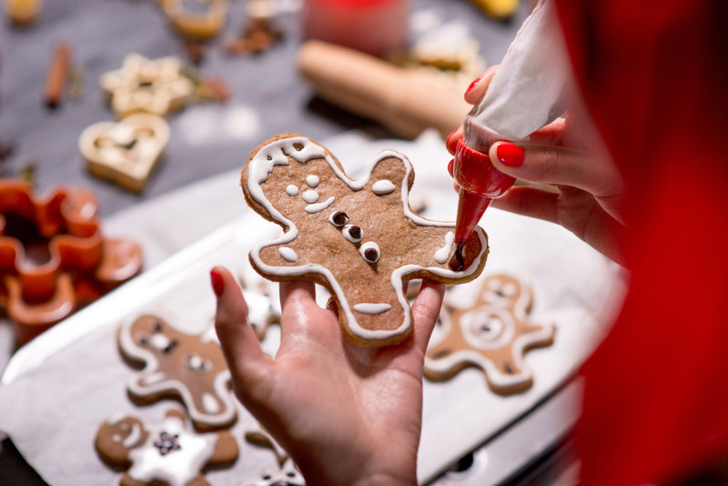 5 Tips for Decorating the Perfect Christmas Sugar Cookies